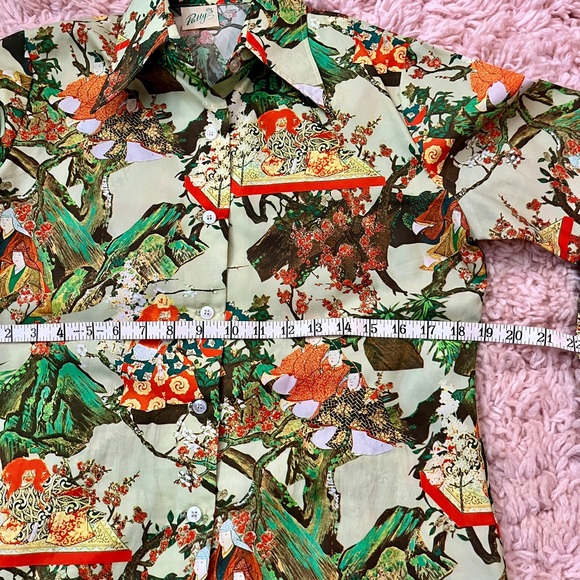 Vintage Floral Print Button-Up Shirt - Picture 4 of 8